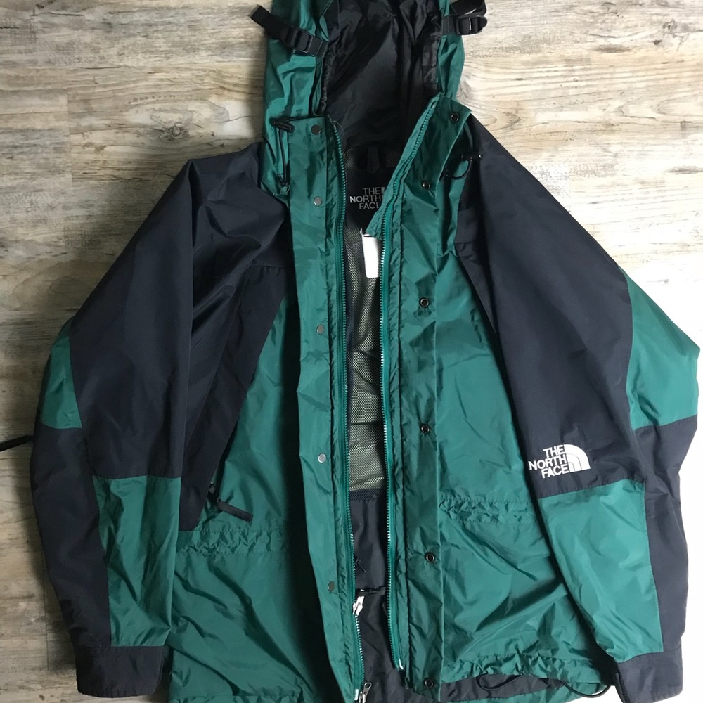 Vintage TNF Retro Mountain Light Gore-Tex Jacket - Picture 2 of 6